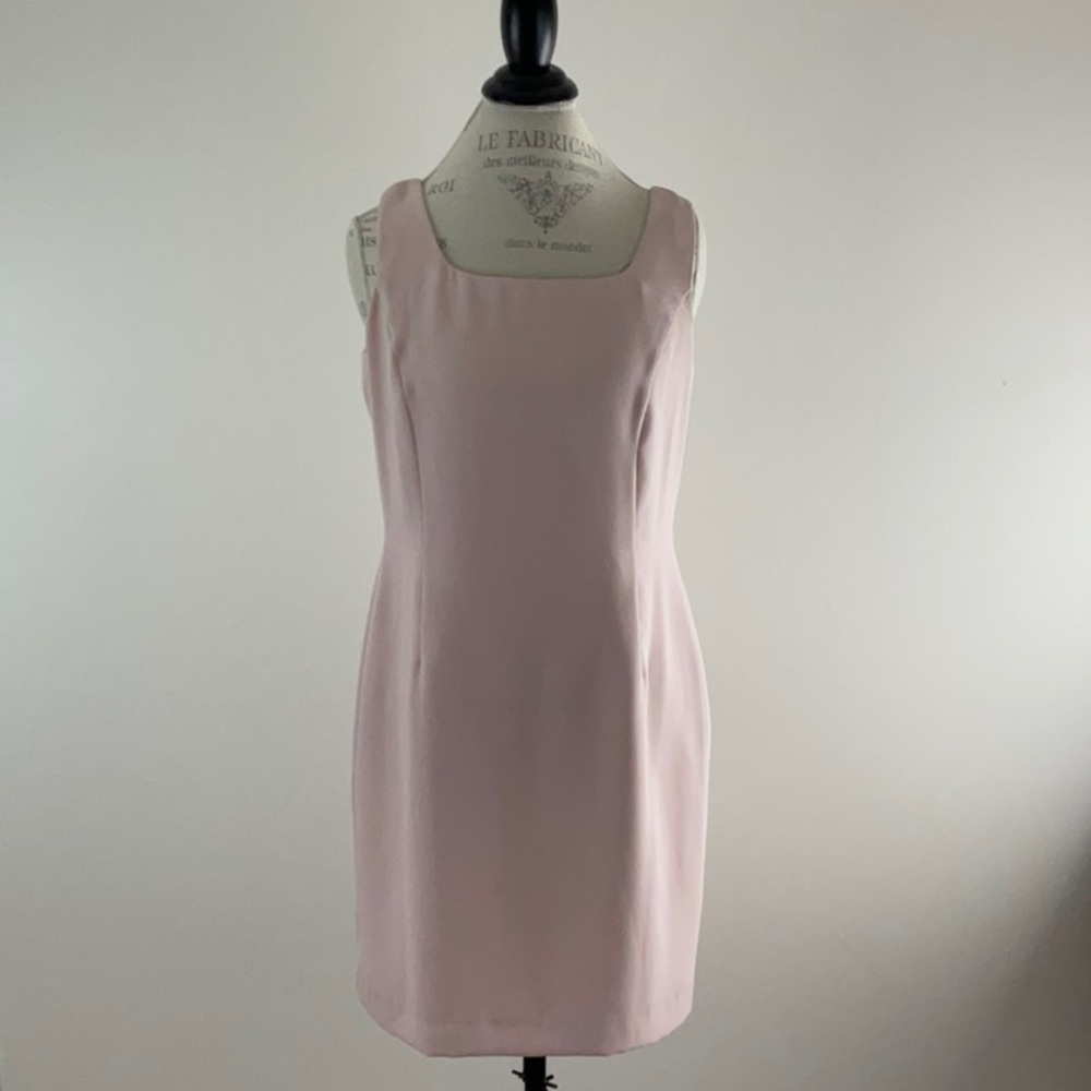 Samantha Taylor Sleeveless Dress - blush pink